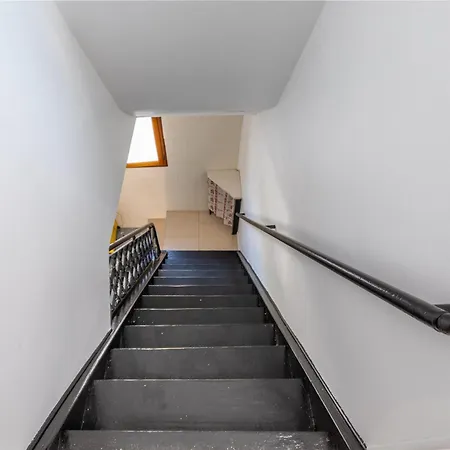 Cenoslocs For 7-8 People Close To Cdg * Aulnay-sous-Bois